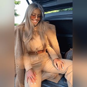 BREEZY (Camel) - Cropped Hoodie & Joggers